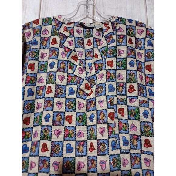 Point One Scrub Top Ladies‎ Large Teddy Bear Heart Blue Red V-Neck - Picture 3 of 8